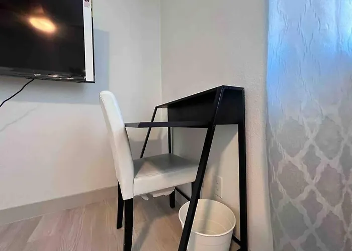 Stylish In The Heart Of W/ Private Pool Holiday home Tempe