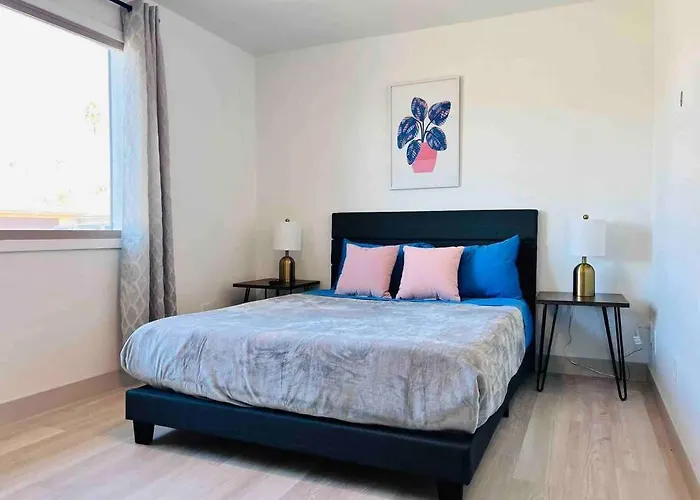 Stylish In The Heart Of W/ Private Pool * Tempe