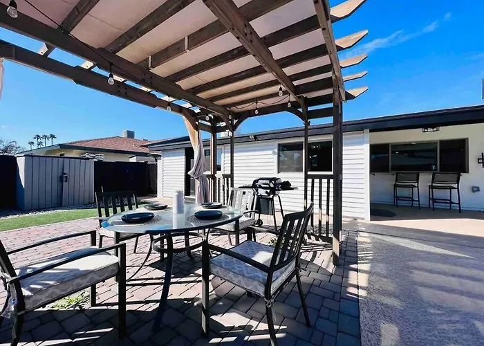 Stylish In The Heart Of W/ Private Pool Holiday home